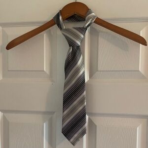 Kenneth Cole Reaction Black and Gray Striped Tie